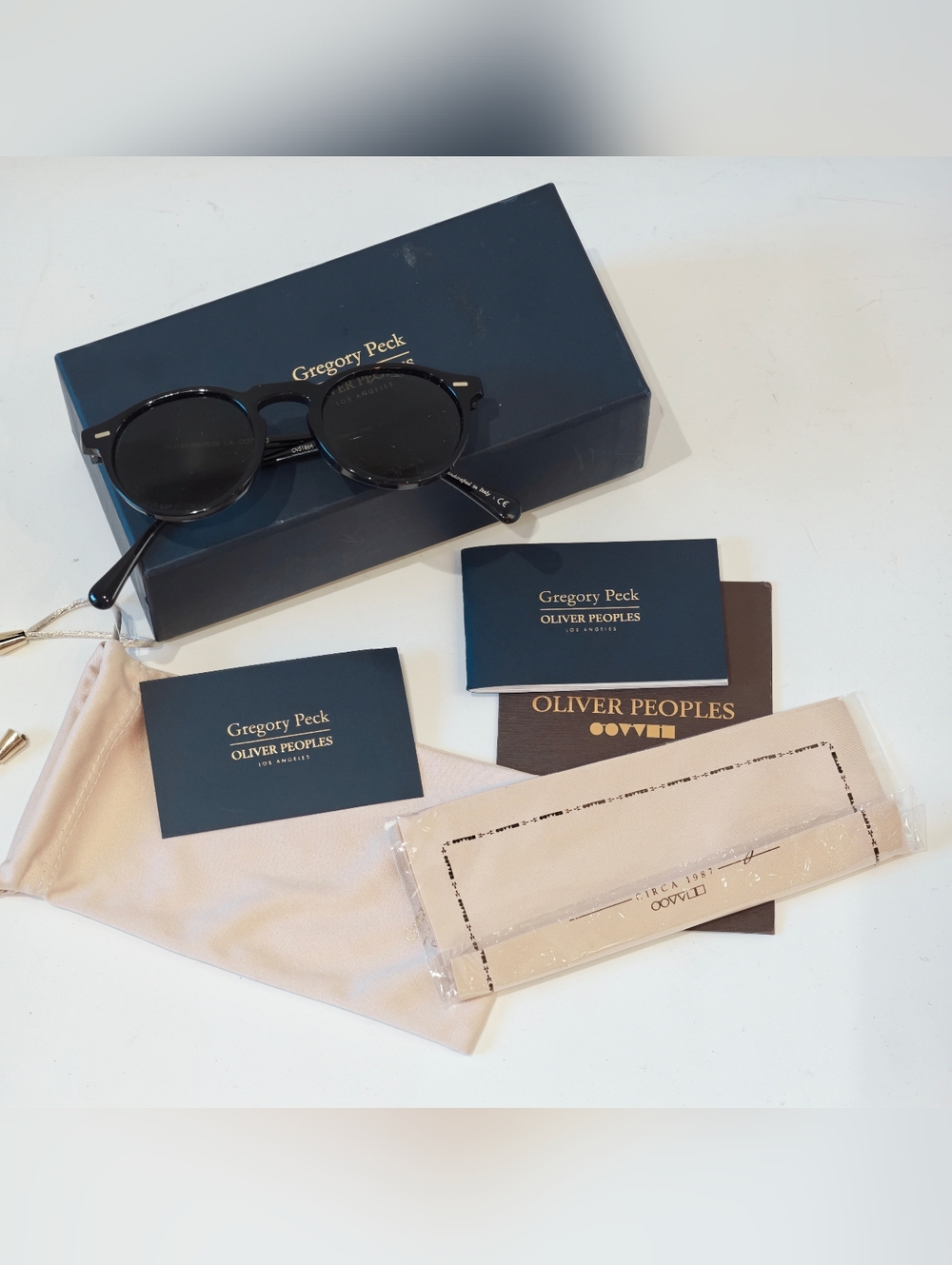 Gregory Peck X Oliver Peoples Round OV5186A Sunglasses
